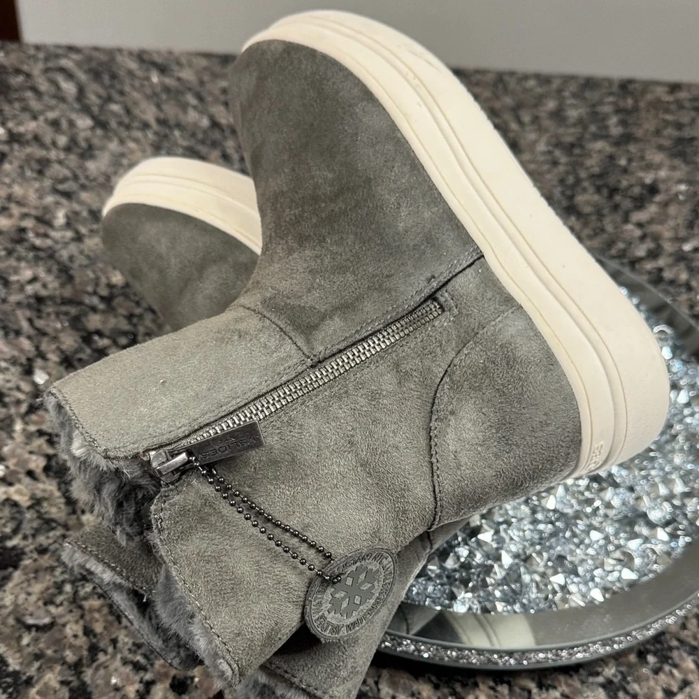 J Slides waterproof Winter Boots with Side Zipper and soft fur lining 8
